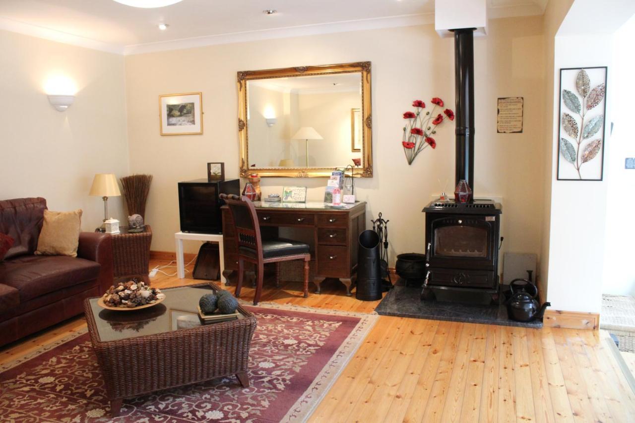 Brockagh Riversdale House Room Only Accommodation, A98Kd85 מראה חיצוני תמונה